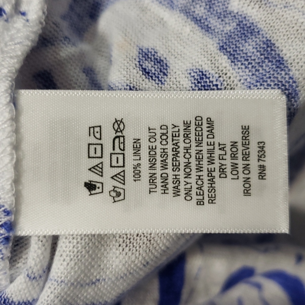 C & C California NWT 100% Linen Blue and White Patterned Top - Picture 4 of 6